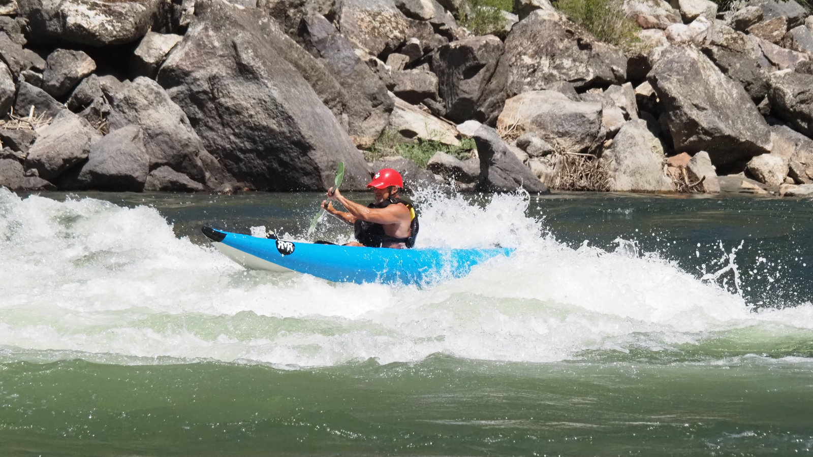 whitewater-kayaking-inflatable-kayak